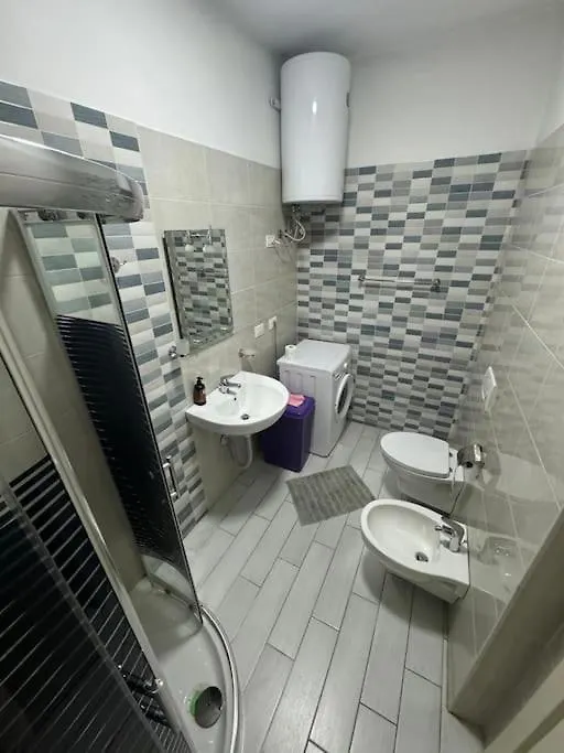 Apartment Kompleksi Delijorgji 2 Tirana